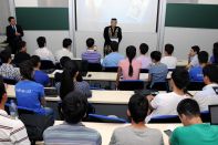 В Узбекистане власти хотят отменить студенческие стипендии