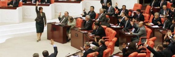 Анкара заменила режим ЧП «антитеррористическим» законом