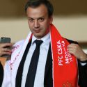 У русских бензин скачет, потому что чиновники меняются