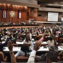 Куба обсуждает конституцию с рыночным лицом