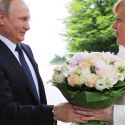 Меркель не видит Путина в G8