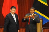 Добрый Пекин инвестирует в бедную Африку