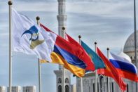 Узбекистан в ЕАЭС вступать не будет