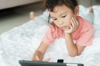 В Казахстане хотят ограничить детям доступ в интернет