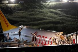 В авиакатастрофе в Стамбуле пострадали два казахстанца