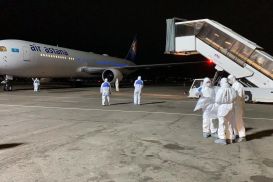В Алматы прибыл последний рейс из Китая