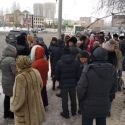 Смерть Дулата Агадила: у здания МВД задержаны десятки людей