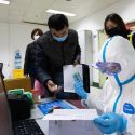 Китай предполагает, что коронавирус в Ухань завезли военные США
