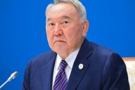 Назарбаев призывает к единству