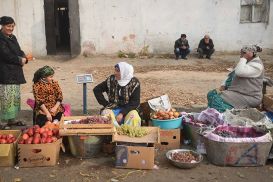 Таджикистану в числе других 25 беднейших стран мира облегчат долговое бремя