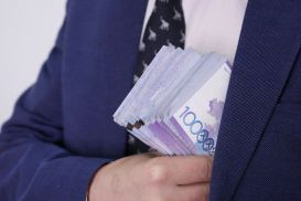 Антикоррупционная служба проверяет распределение премий медработникам Алматы