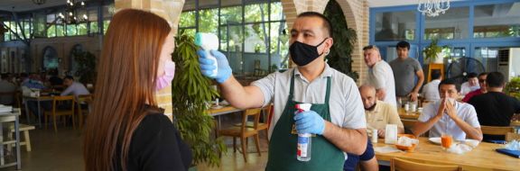 В Узбекистане расходы на лечение от коронавируса возложили на бизнес