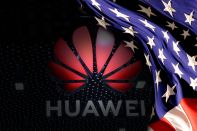 Американским компаниям разрешат сотрудничать с Huawei