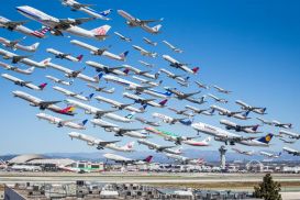 Мировые авиаперевозки восстановились до 65% от докризисного уровня
