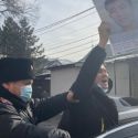 Алматинца задержали у генконсульства Китая