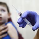 В Европе стартует вакцинация детей
