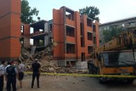 В Павлодаре обрушился строящийся дом: у пострадавших рваные раны