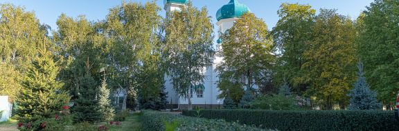 Под Алматы освятили вновь отстроенный Михайловский храм, сгоревший три года назад