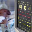 В Казахстане растет смертность, в том числе младенческая