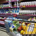 Социально значимые продукты питания подорожали с начала года на 10%