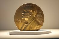 Нобелевскую премию мира получили журналисты Дмитрий Муратов и Мария Ресса