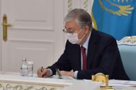 Казахстан ратифицировал протокол о защите Каспия от загрязнения
