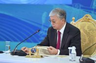 Токаев подписал поправки в закон о госзакупках