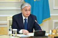 Поправки, лишающие Назарбаева возглавлять Совбез и АНК, подписал Токаев