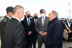 Назарбаев прибыл в Анталью 