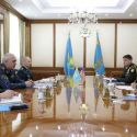 Казахстан и США обсудили военное сотрудничество