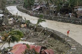 172 жертвы: на Филиппинах продолжает бушевать шторм Меги