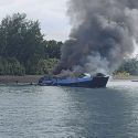 На Филиппинах во время пожара на судне погибли семь человек