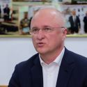 Вице-премьер Роман Скляр не будет подавать в суд на активистов