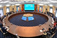 Президенты Казахстана и Кыргызстана провели переговоры в расширенном составе