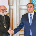 Казахстан намерен провести поиск в архивах Ватикана 