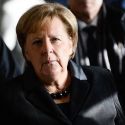 Меркель впервые публично осудила Россию и поддержала Украину