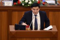 Кыргызские депутаты вступились за задержанного в Казахстане коллегу-борца